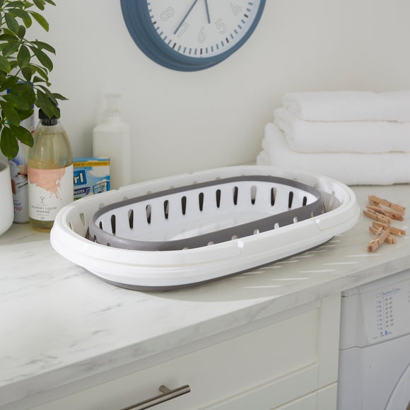 Carousel navigation image position 2 of 3