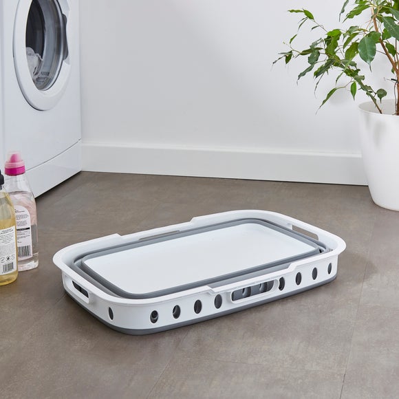 Carousel navigation image position 3 of 4