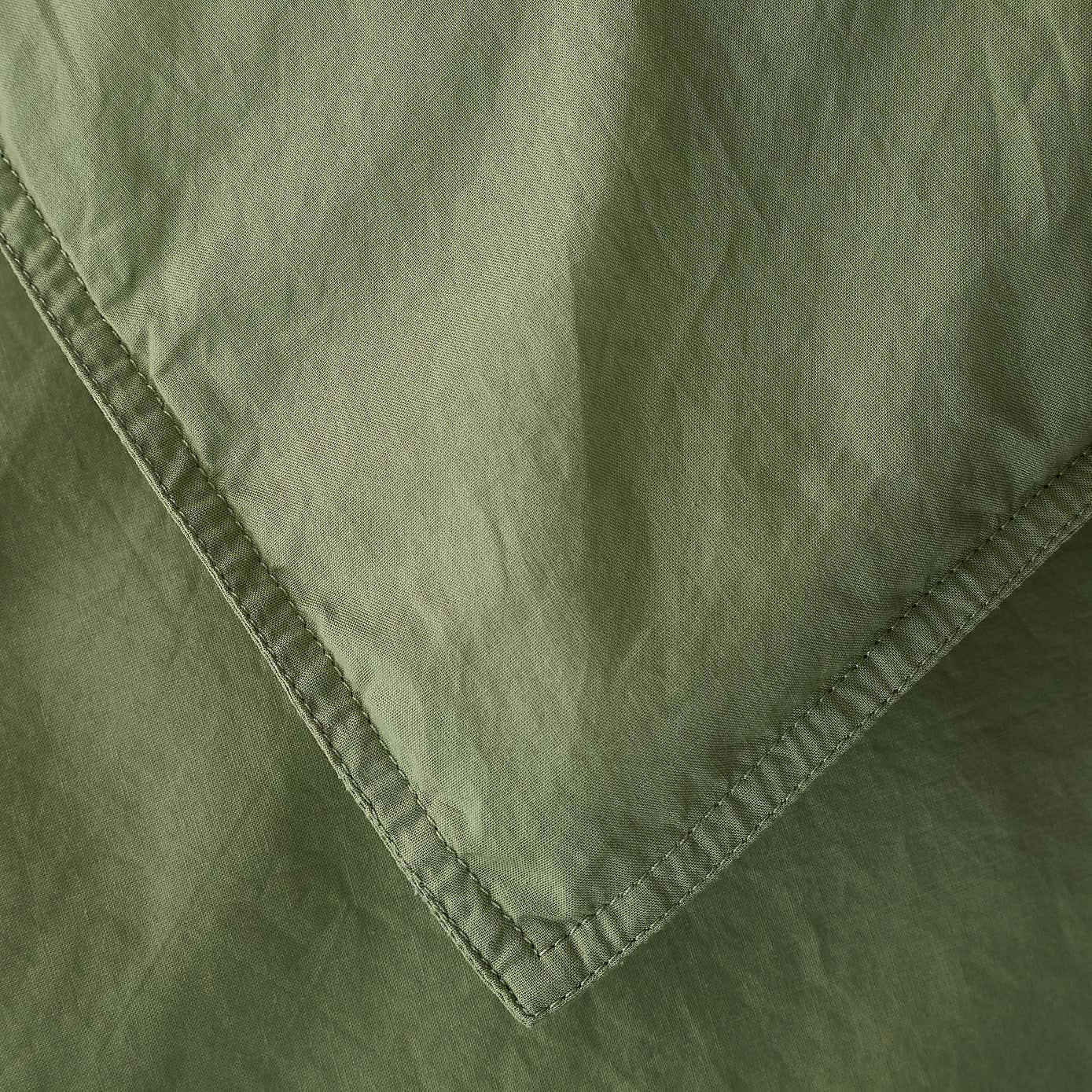 Carousel zoom image position 2 of 3