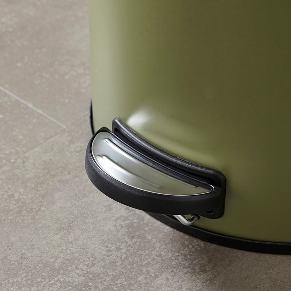 Carousel navigation image position 2 of 3