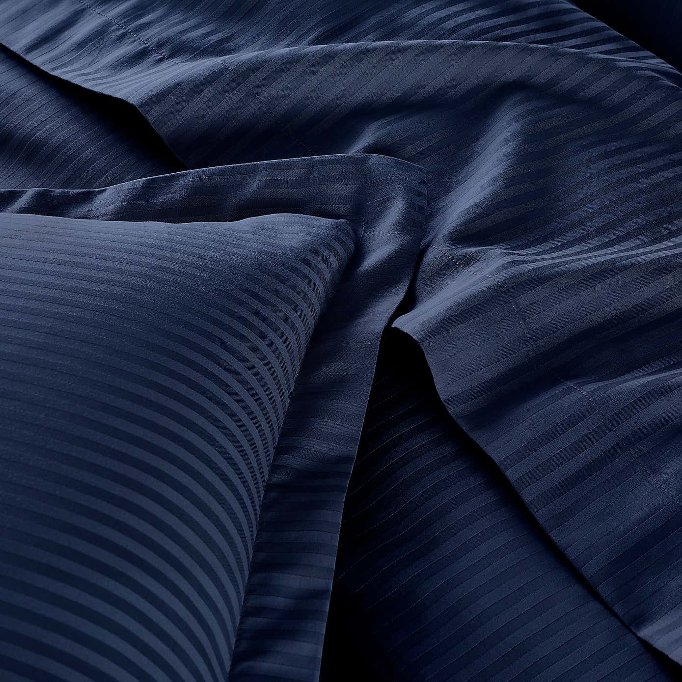 Carousel zoom image position 2 of 2