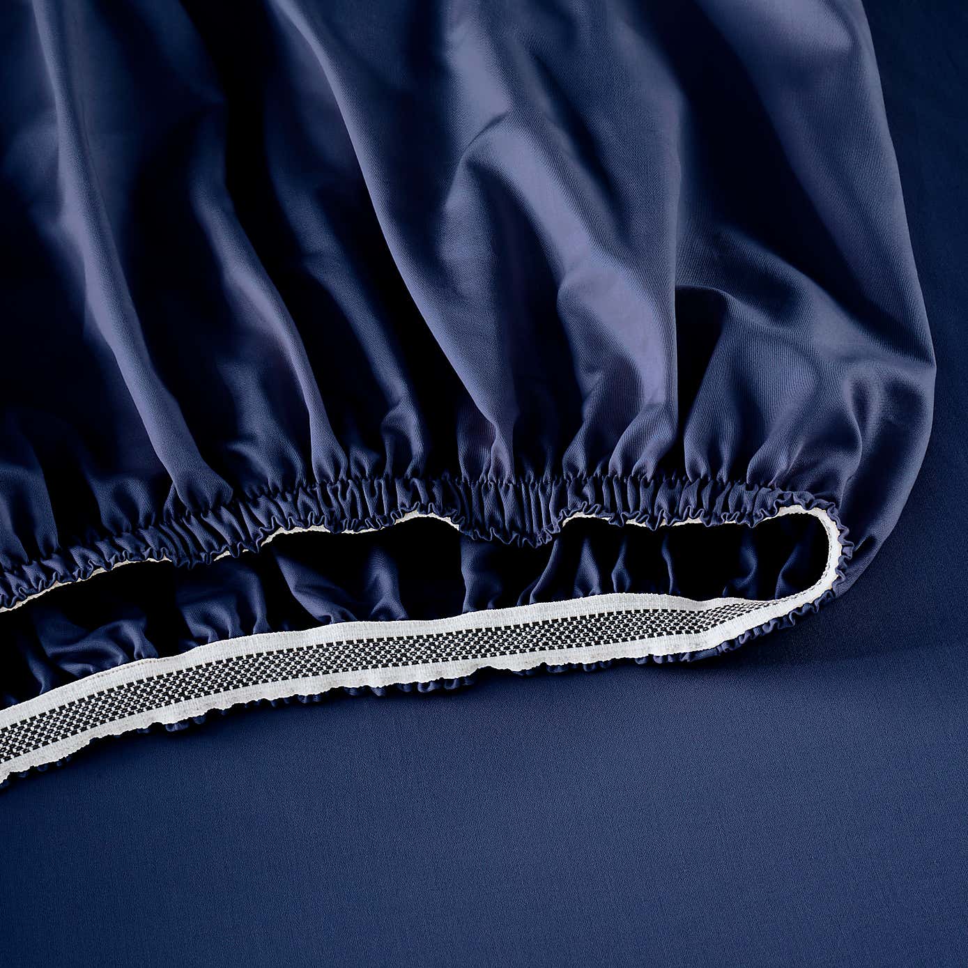 Carousel zoom image position 2 of 2