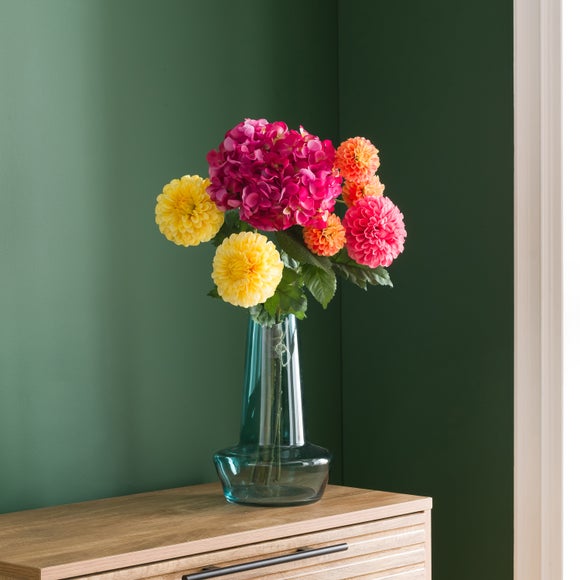 Carousel navigation image position 2 of 4