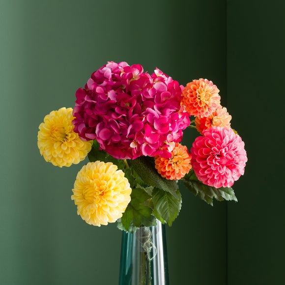 Carousel navigation image position 3 of 4