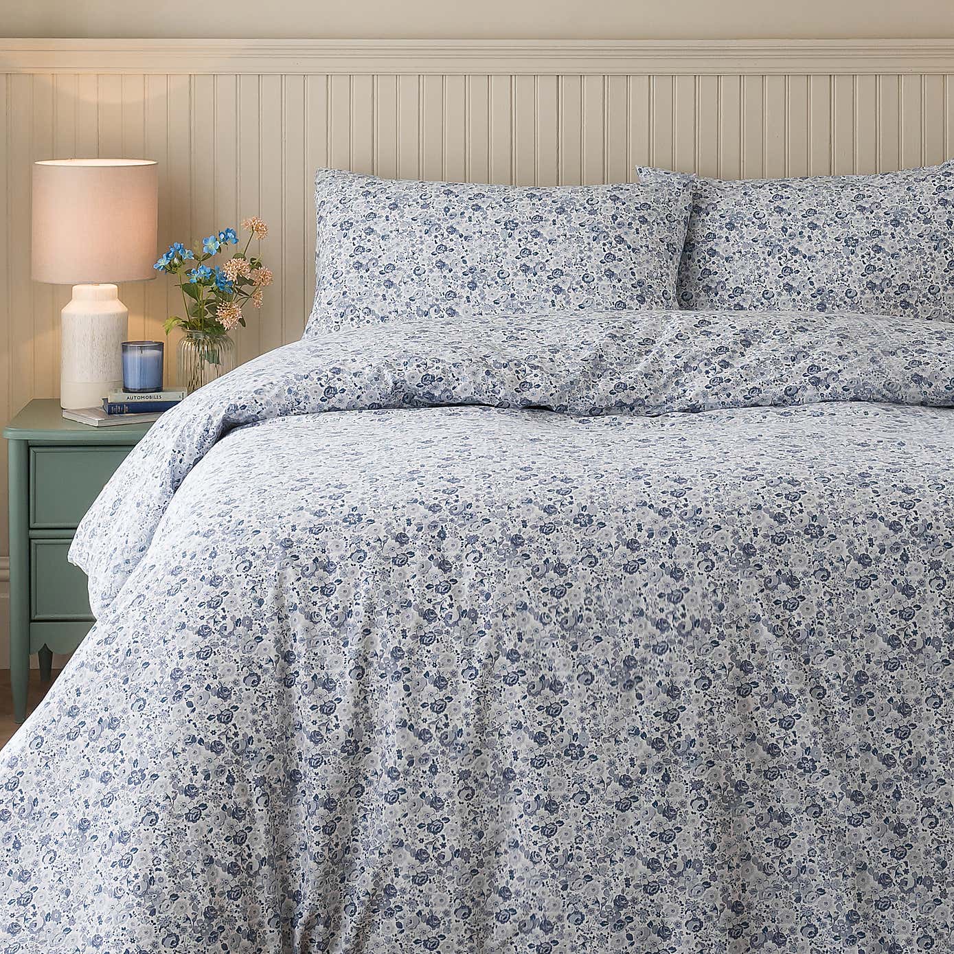 Carousel zoom image position 6 of 7