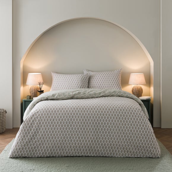 Carousel navigation image position 3 of 9