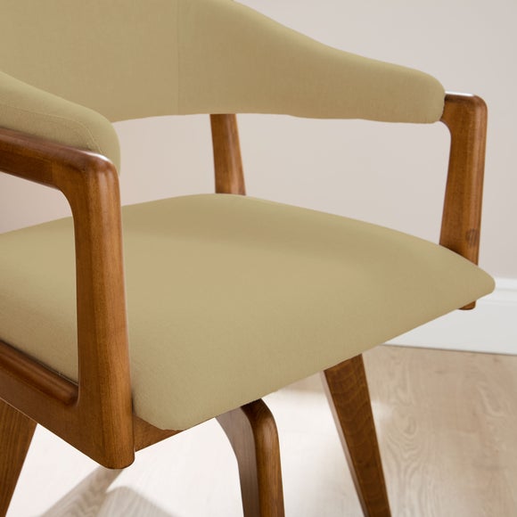 Carousel navigation image position 4 of 9