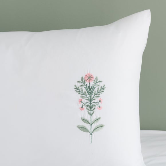 Carousel navigation image position 4 of 6