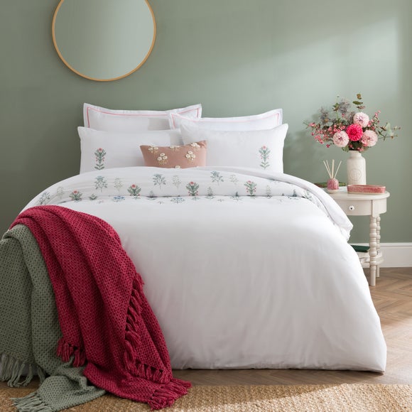 Carousel navigation image position 6 of 6