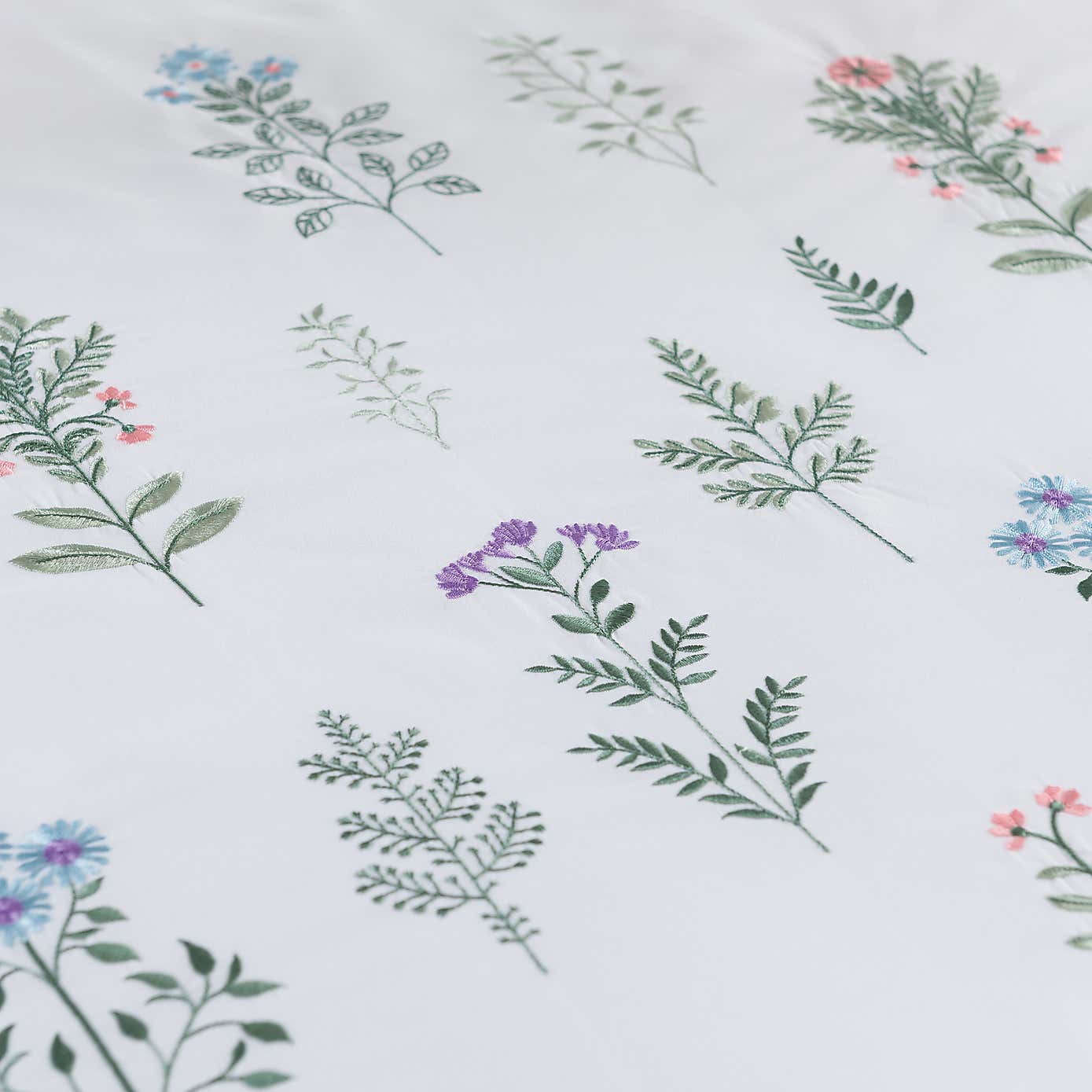 Carousel zoom image position 3 of 6