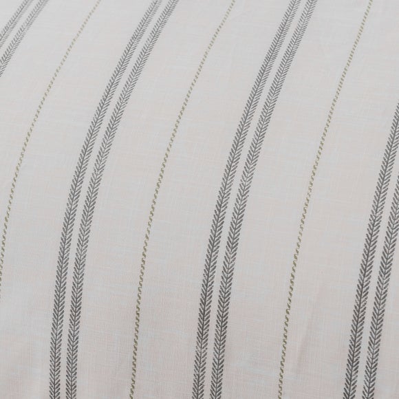 Carousel navigation image position 5 of 9