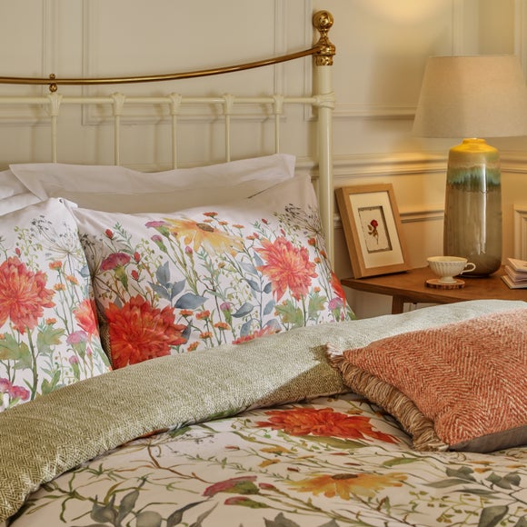 Carousel navigation image position 2 of 5