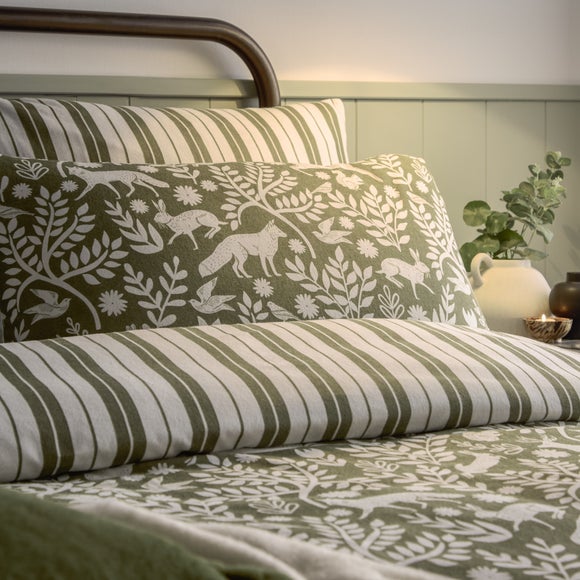 Carousel navigation image position 2 of 4