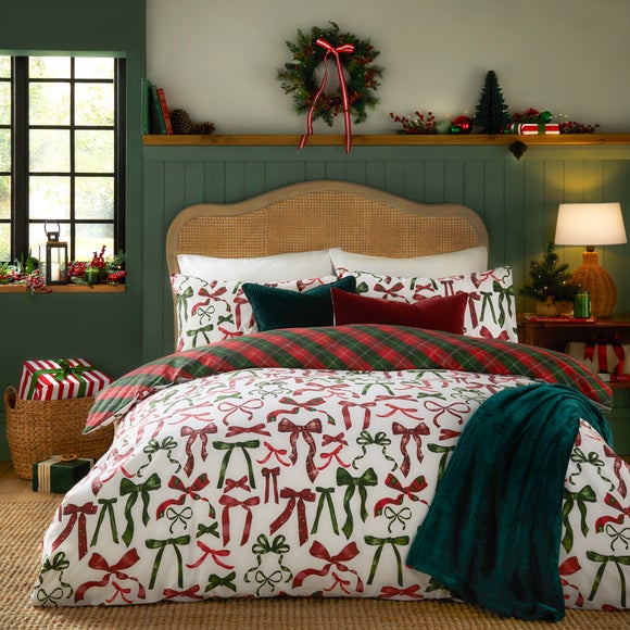 Furn. Nathalie Bows Duvet Cover and Pillowcase Set