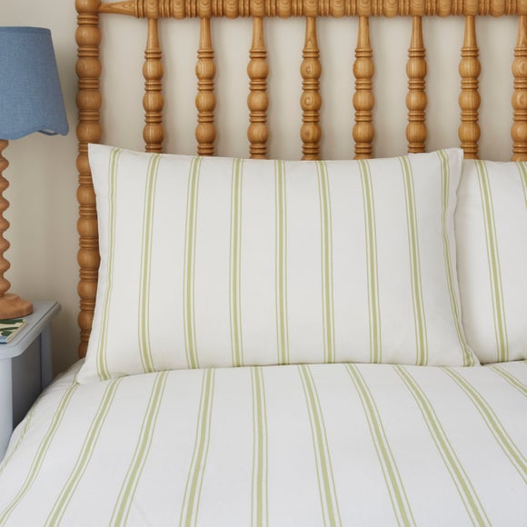 Carousel navigation image position 4 of 8