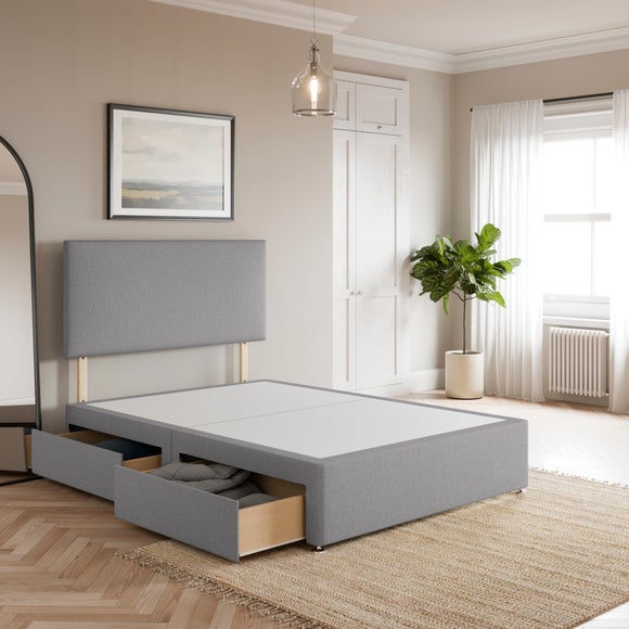 Carousel navigation image position 2 of 3