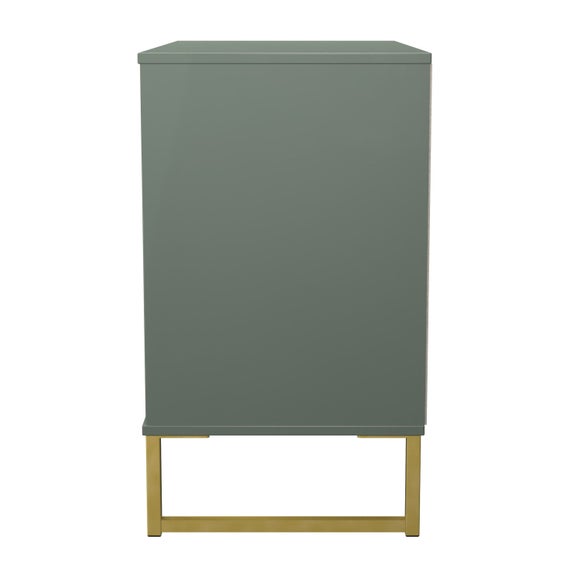 Carousel navigation image position 3 of 8