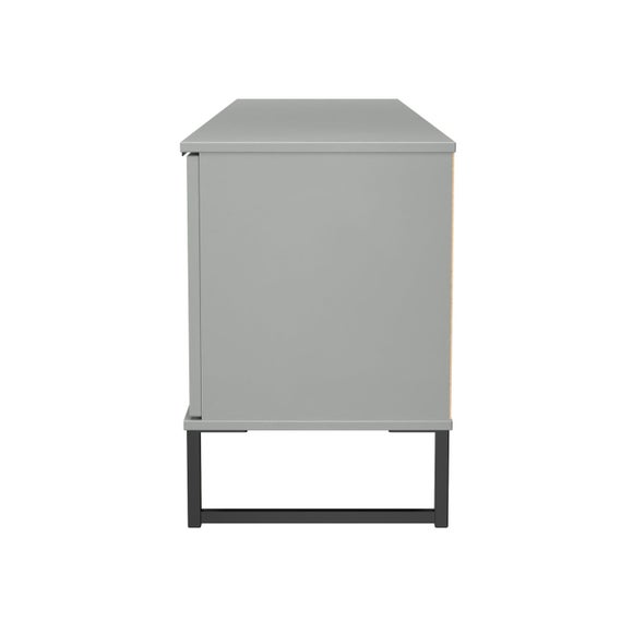 Carousel navigation image position 3 of 8