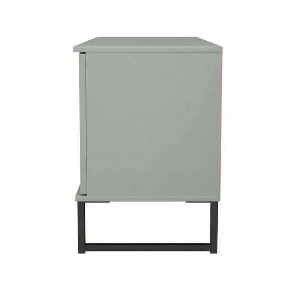 Carousel navigation image position 3 of 8