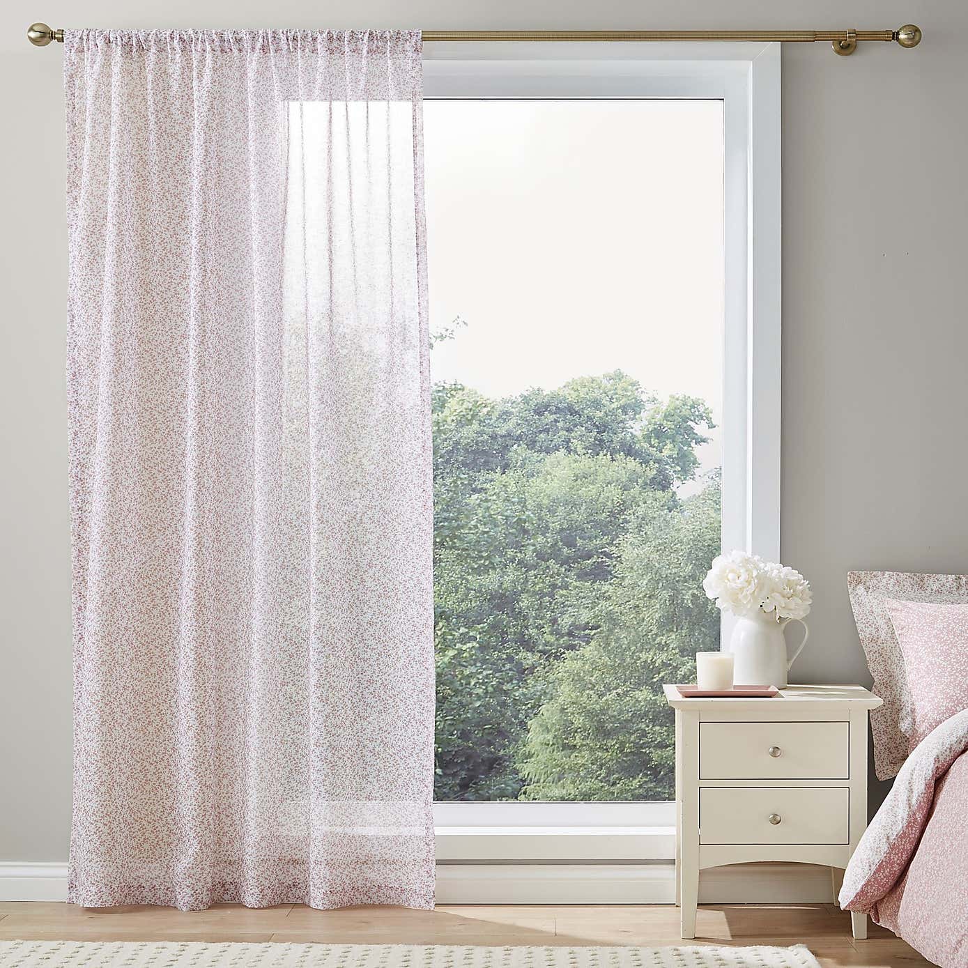 Carousel zoom image position 2 of 5