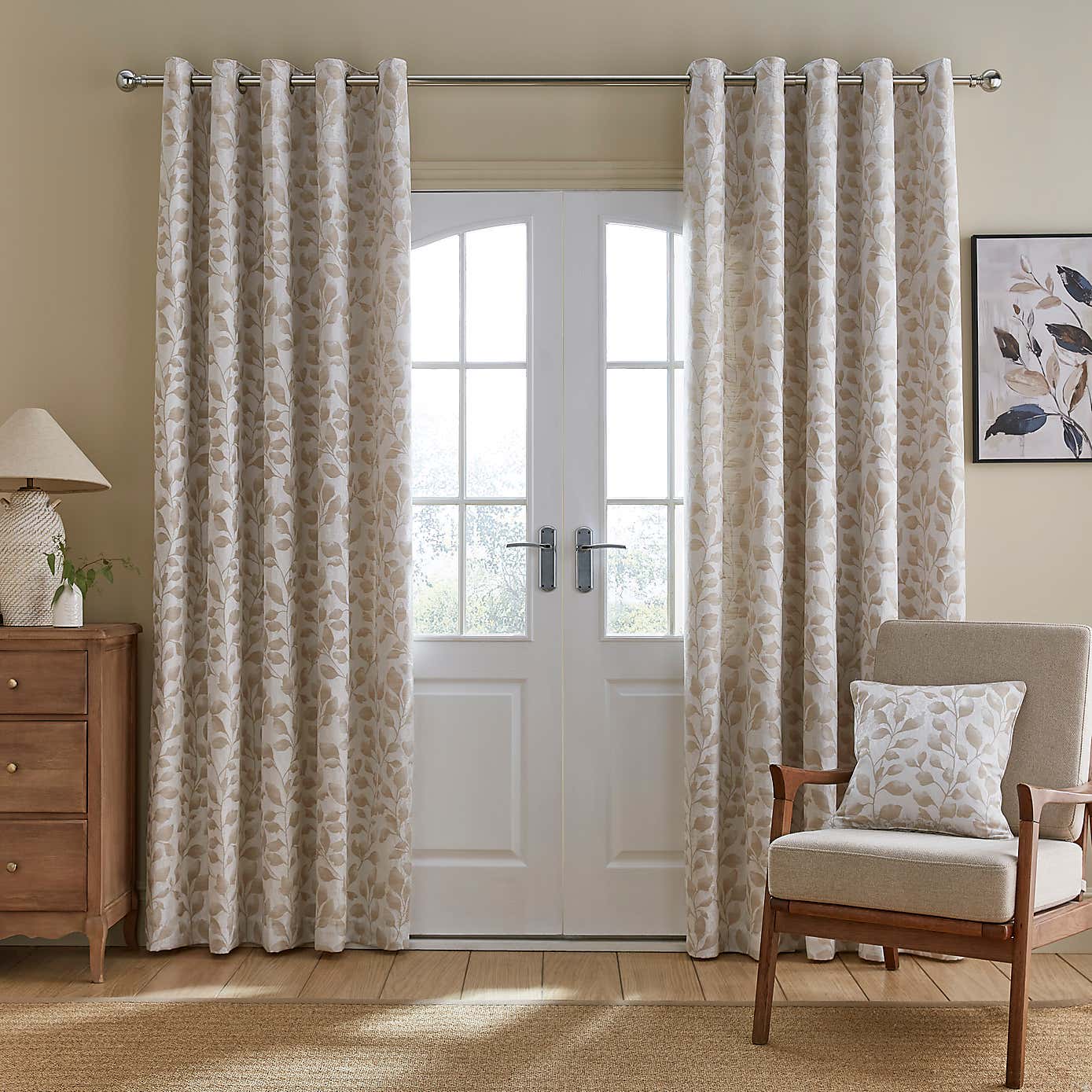 Carousel zoom image position 2 of 6