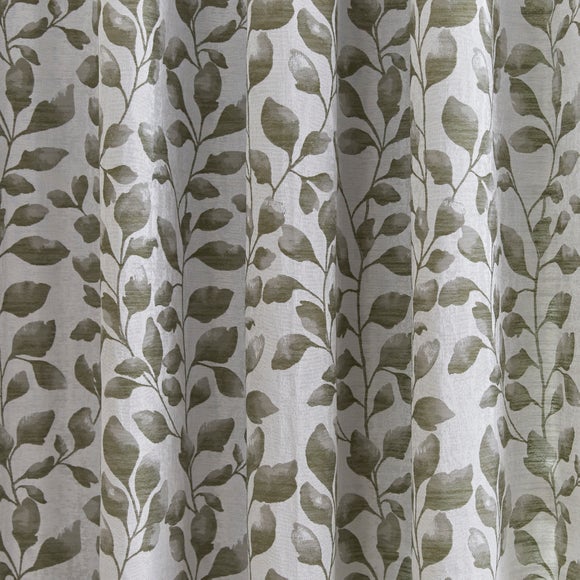 Carousel navigation image position 3 of 7