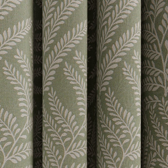 Carousel navigation image position 3 of 6