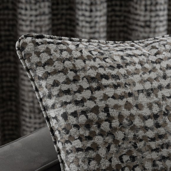 Carousel navigation image position 2 of 2