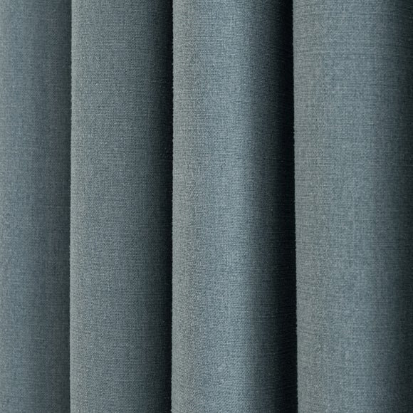 Carousel navigation image position 3 of 7