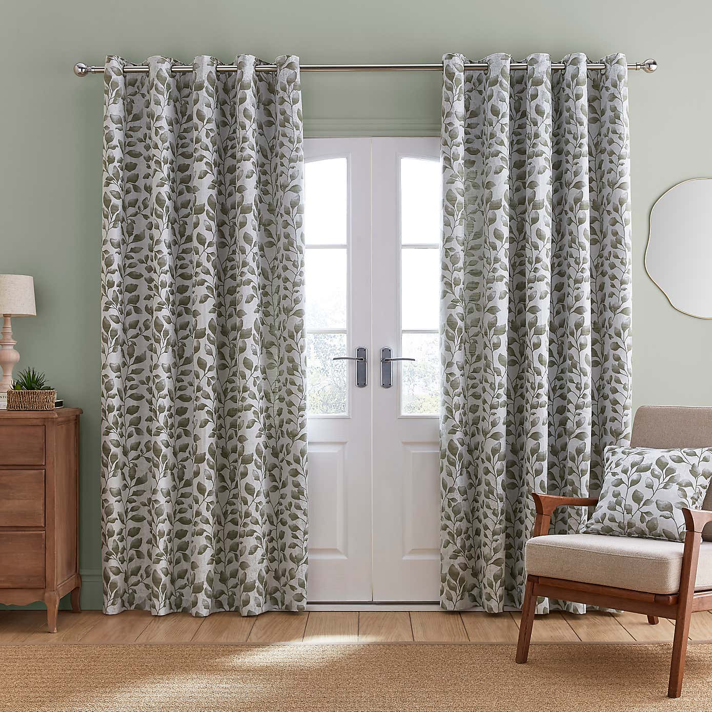 Carousel zoom image position 2 of 2