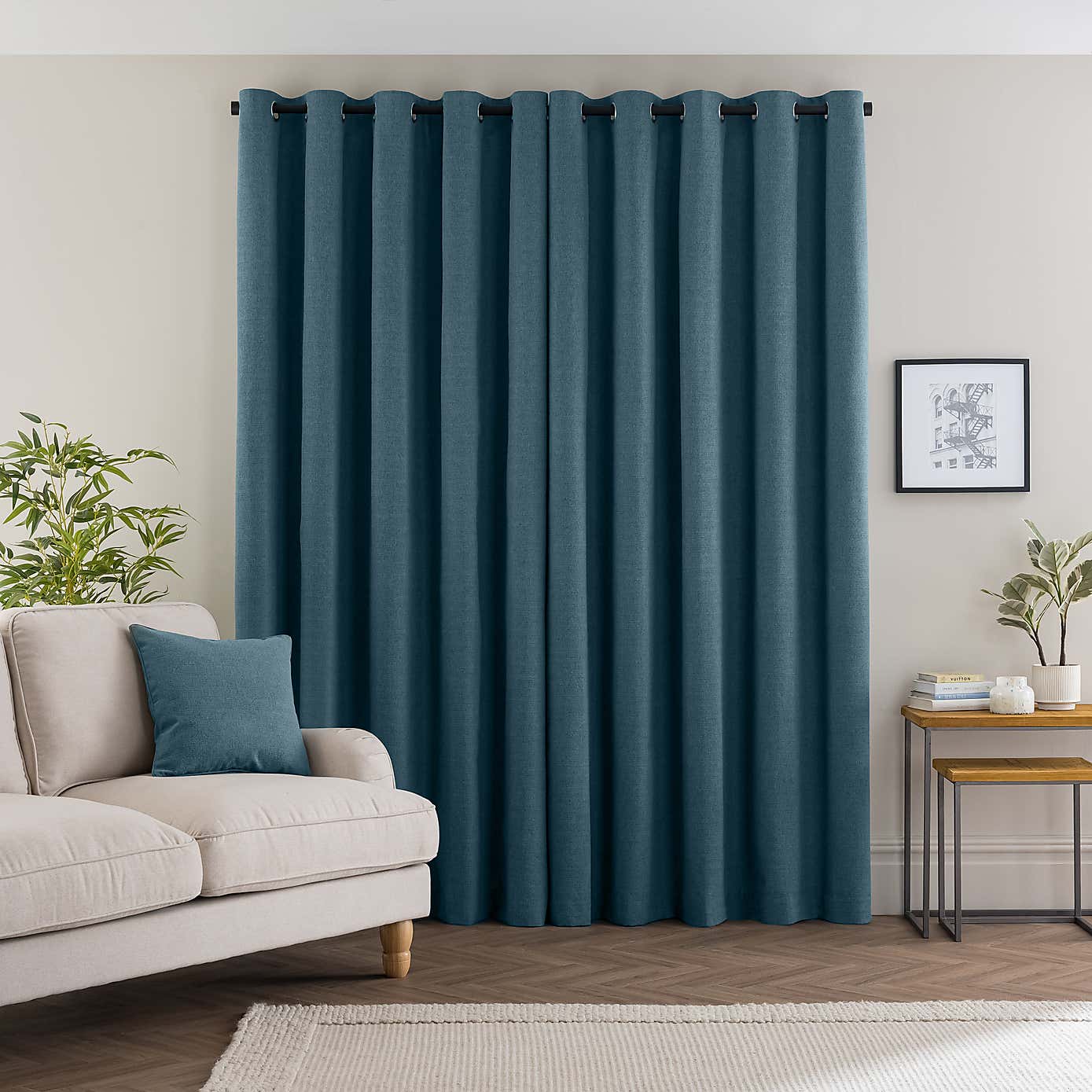 Carousel zoom image position 4 of 6