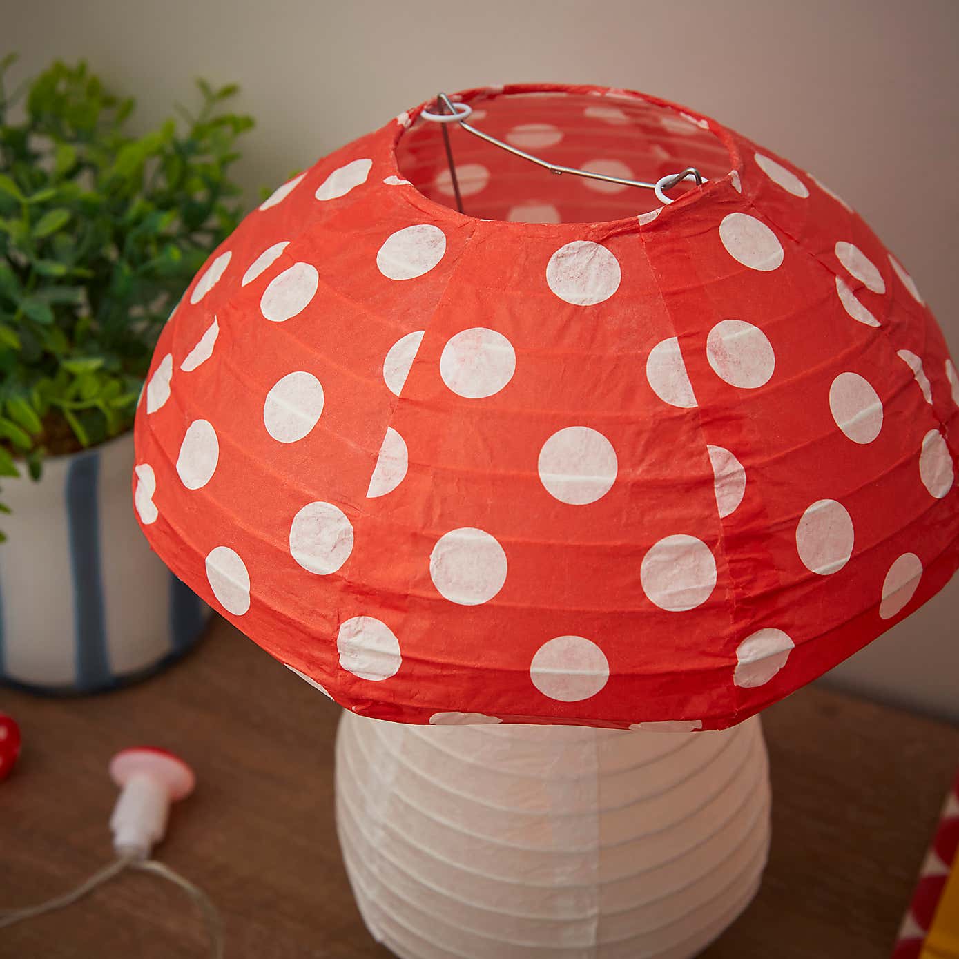 Carousel zoom image position 3 of 6