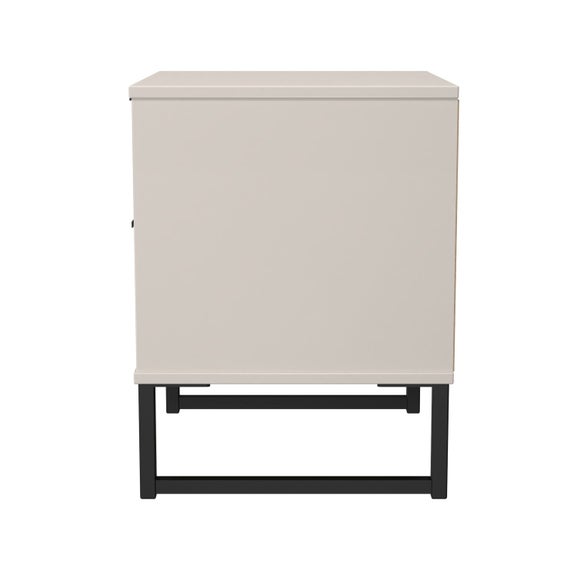 Carousel navigation image position 3 of 8