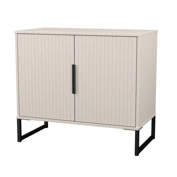 Carousel navigation image position 4 of 7