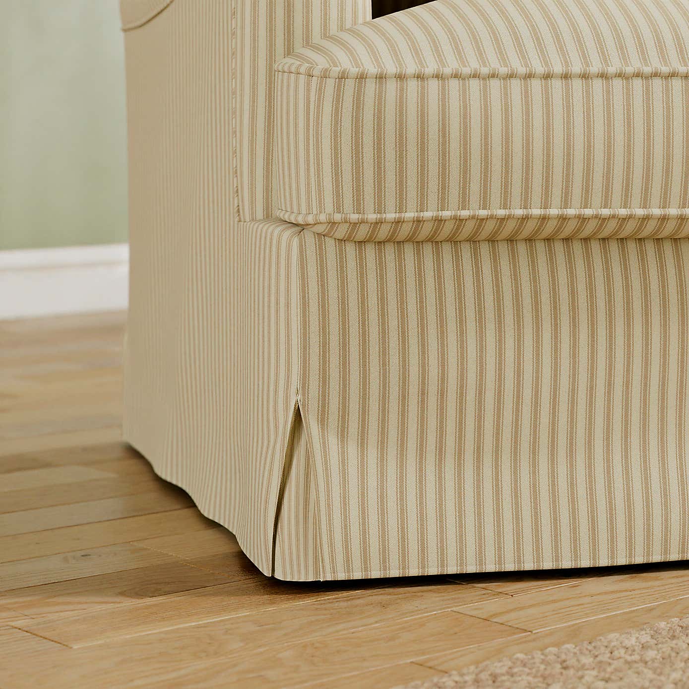 Carousel zoom image position 5 of 9