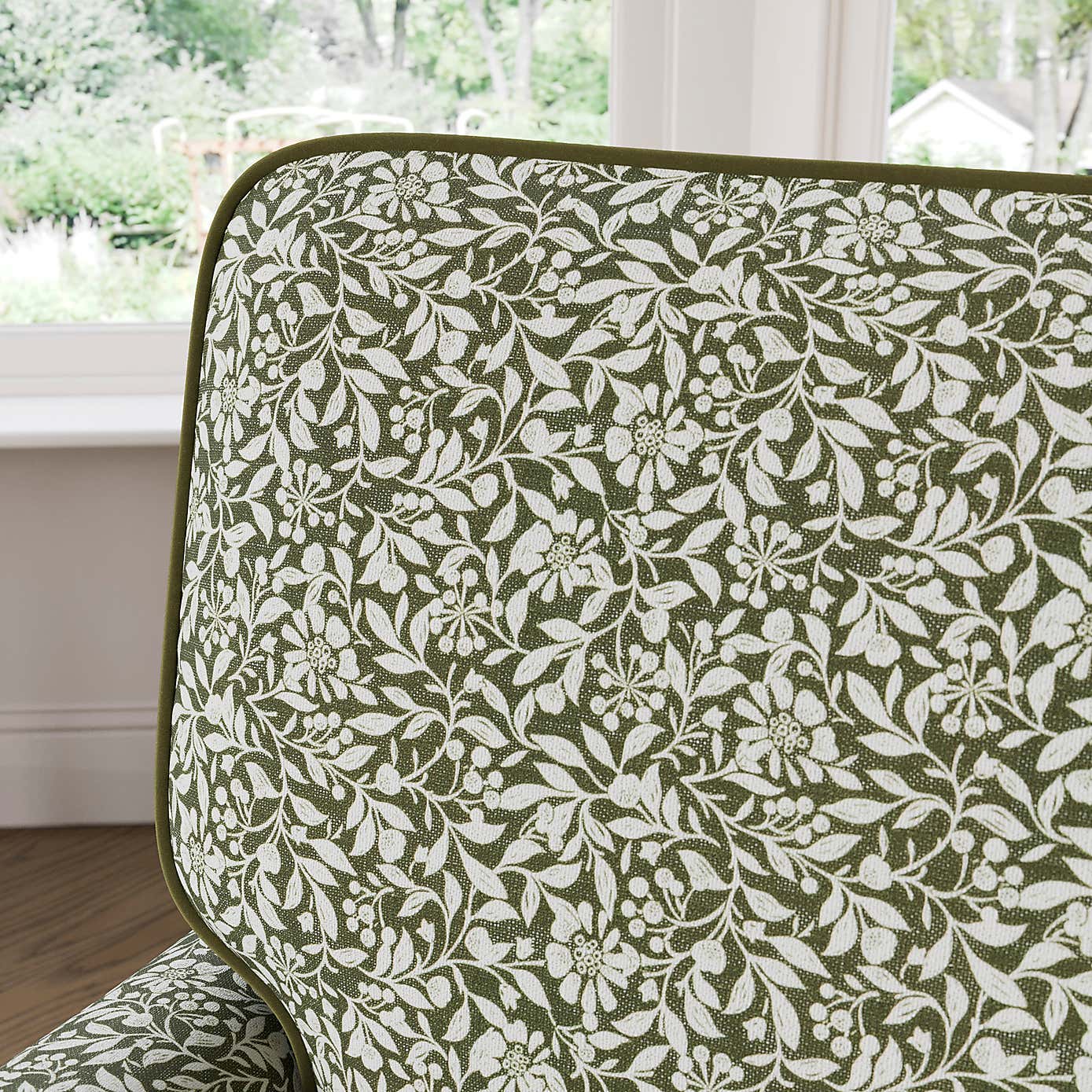 Carousel zoom image position 4 of 9