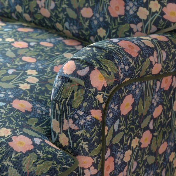 Carousel navigation image position 3 of 8