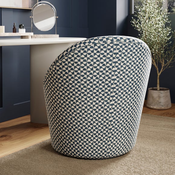 Carousel navigation image position 2 of 8