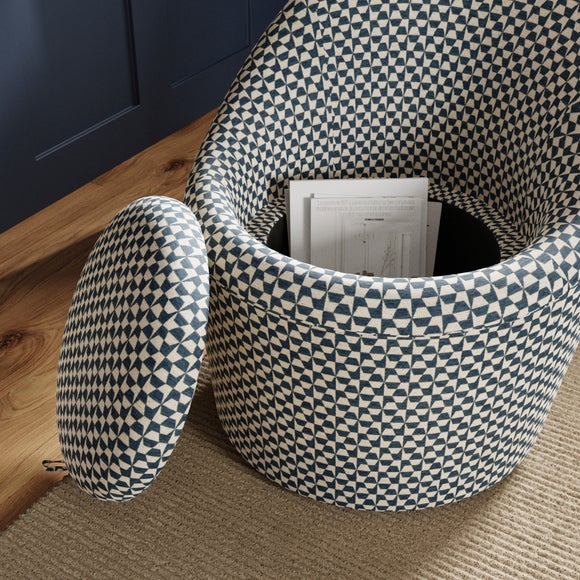 Carousel navigation image position 4 of 8