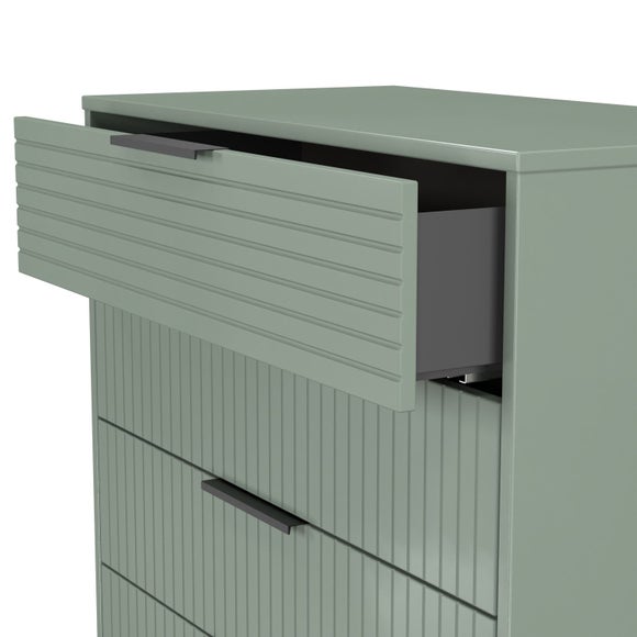 Carousel navigation image position 6 of 8