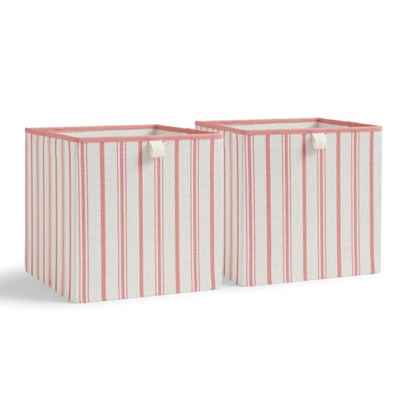 Carousel navigation image position 3 of 4