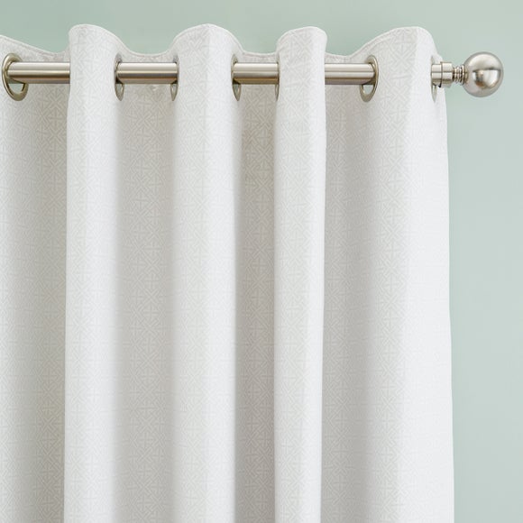 View Ditsy Bird Polycotton Blackout Eyelet Curtains View Ditsy Bird Polycotton Blackout Eyelet Curtains