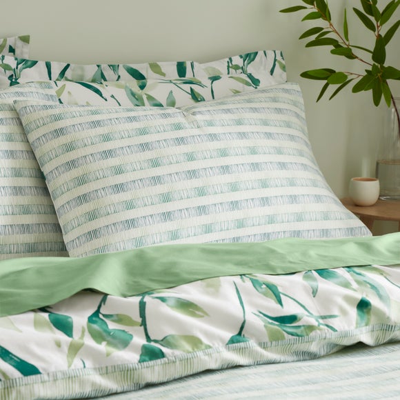 Carousel navigation image position 4 of 7