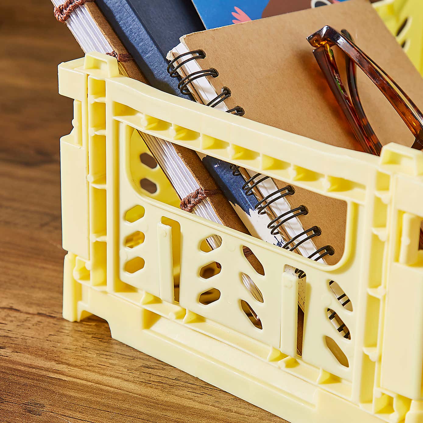 Carousel zoom image position 2 of 2