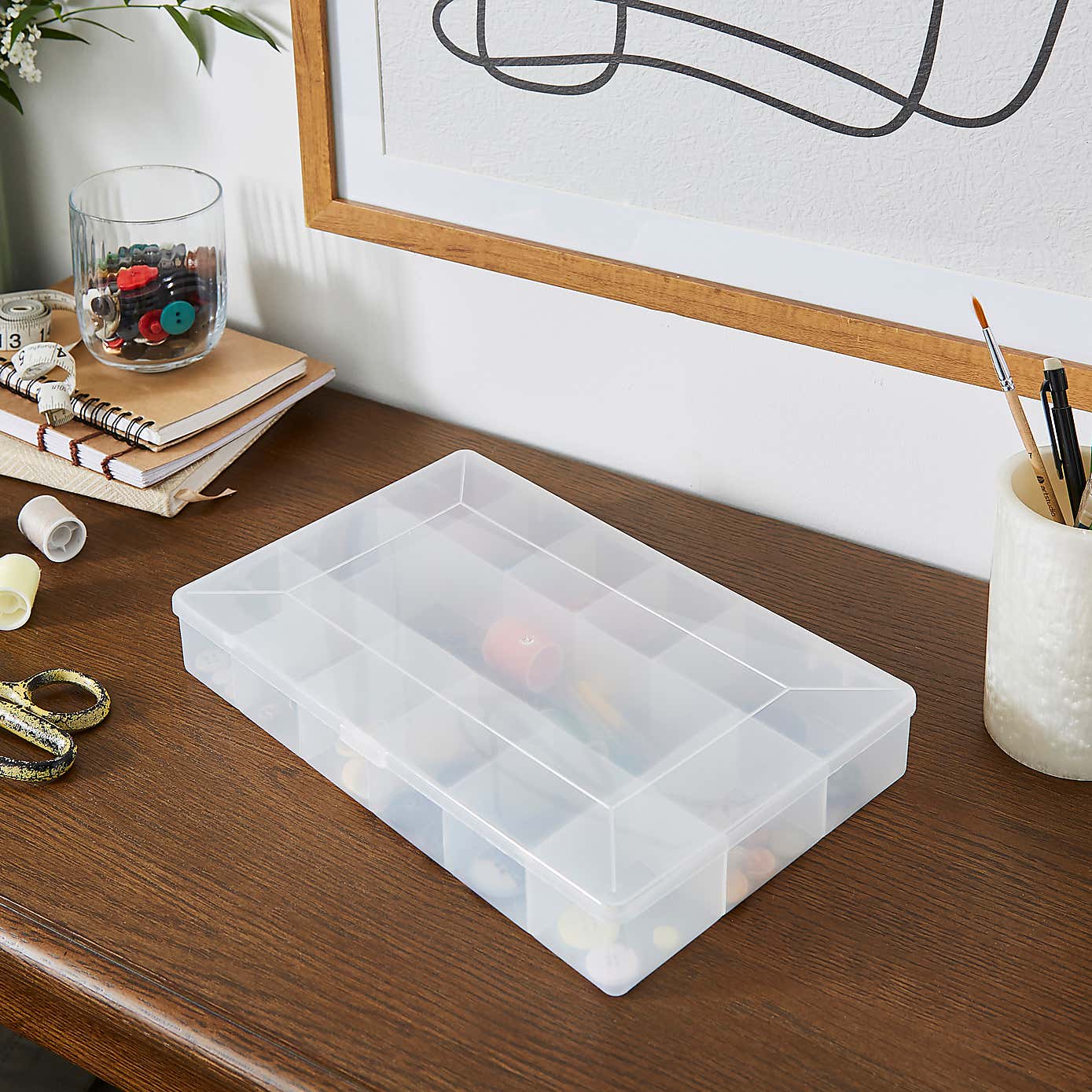 Carousel zoom image position 2 of 3