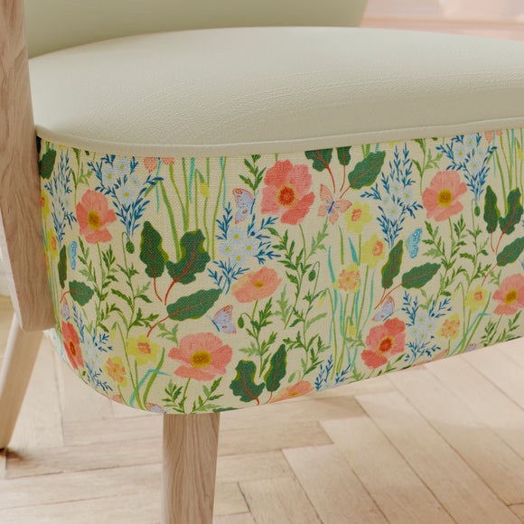 Carousel navigation image position 4 of 9