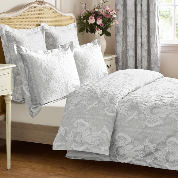 Carousel navigation image position 4 of 4