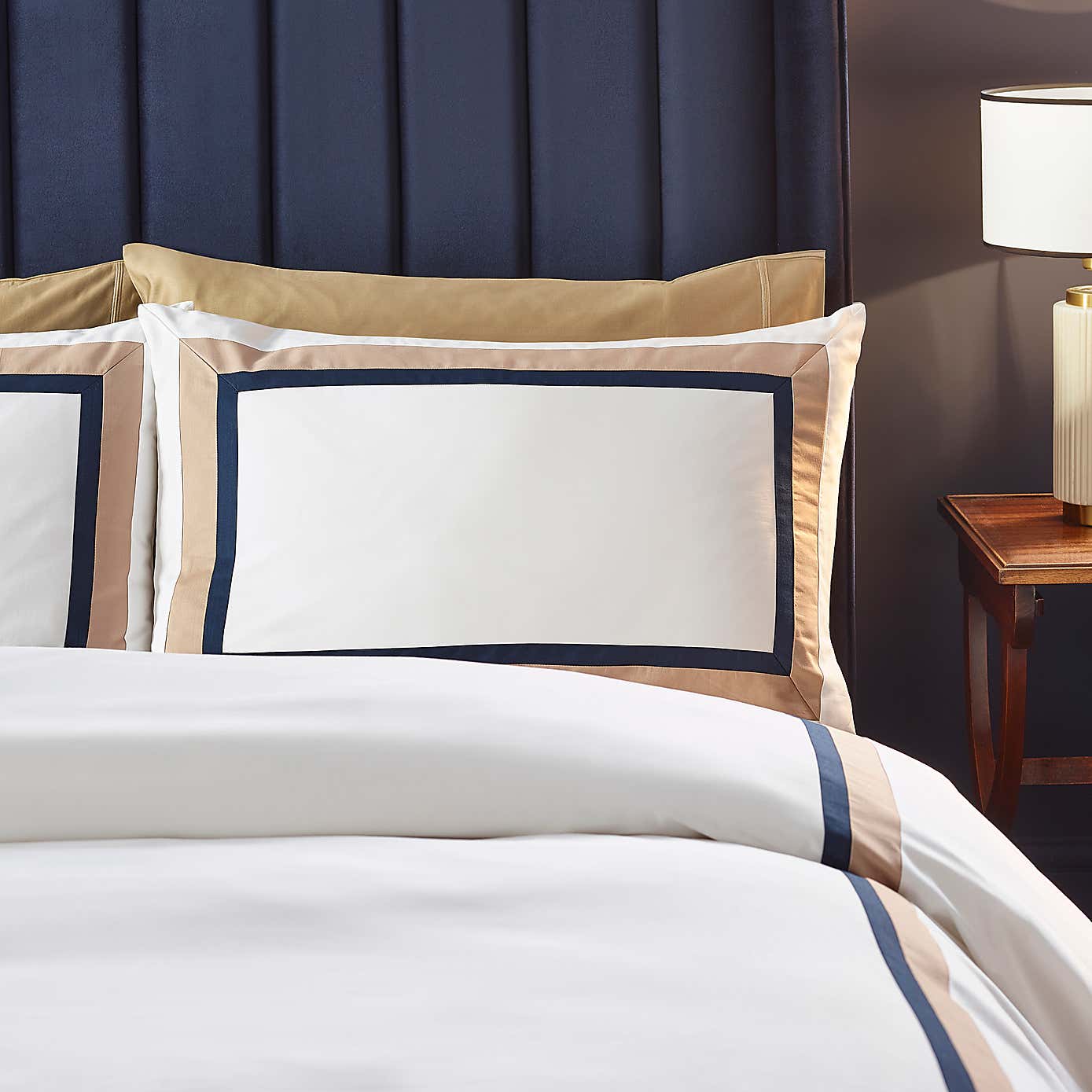 Carousel zoom image position 2 of 5