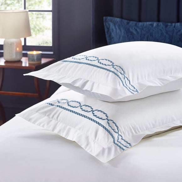 Carousel navigation image position 4 of 6