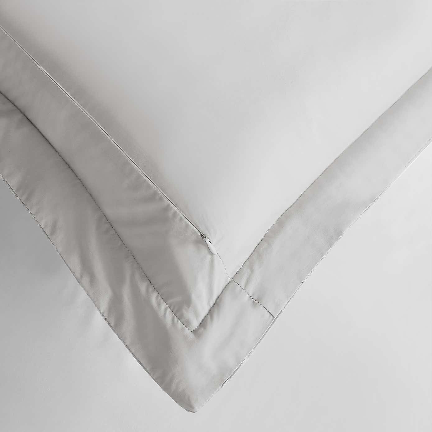 Carousel zoom image position 3 of 3